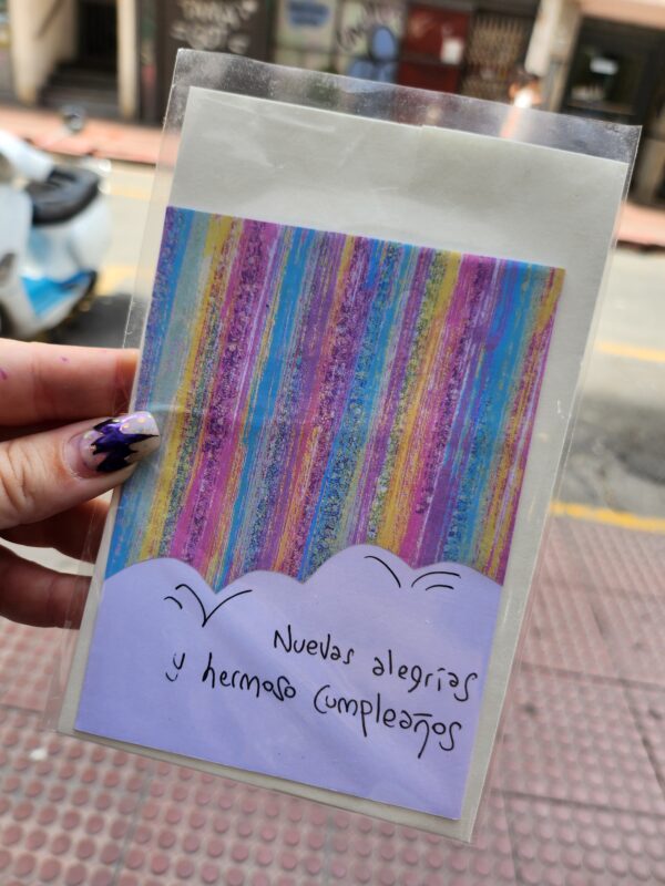 Tarjeta de cumpleaños mediana+ sobre - Image 4