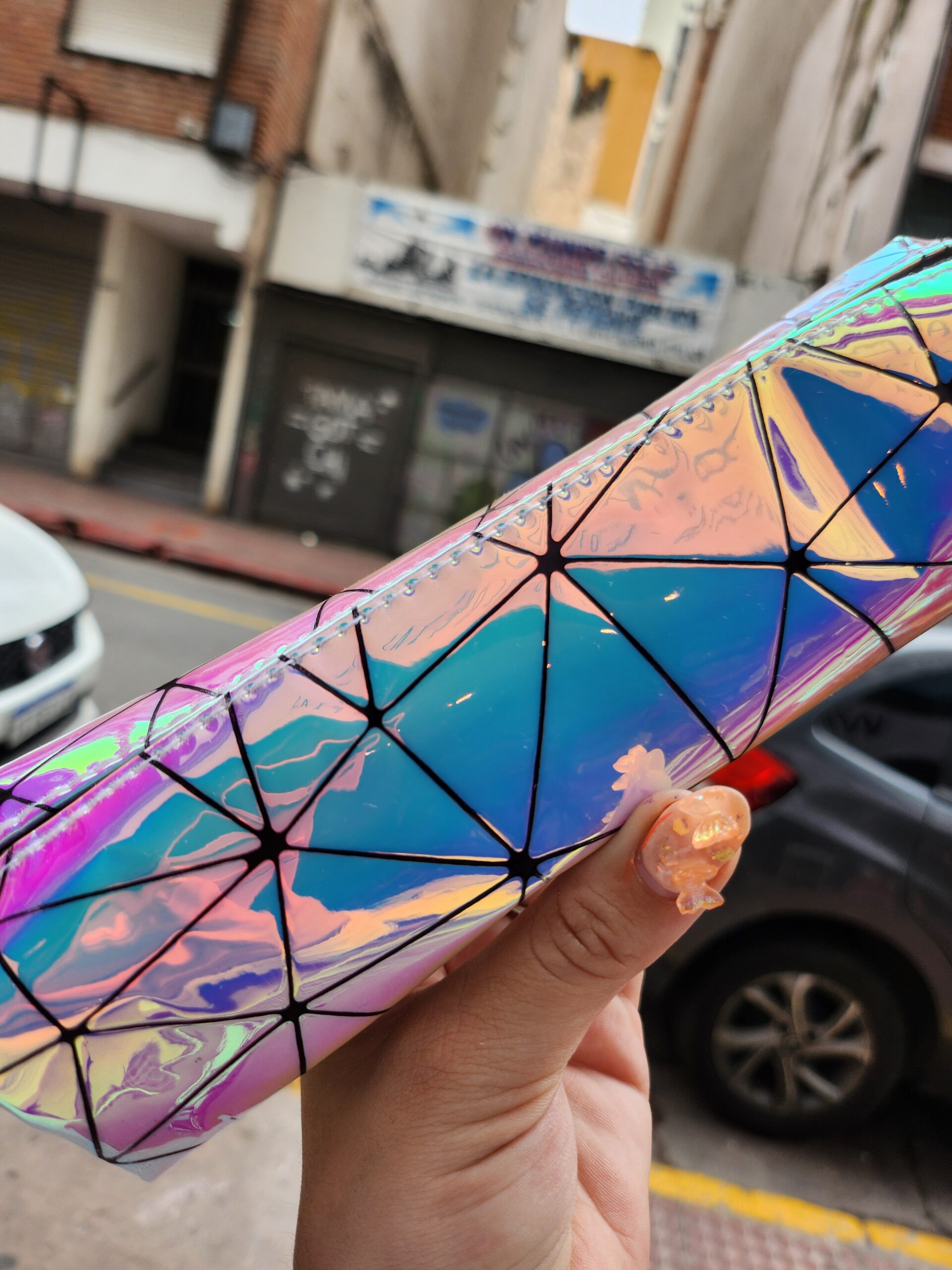 Cartuchera tornasolada - Image 2